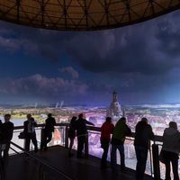 DRESDEN IM BAROCK, Blick von oberster Besucherplattform auf einen Panorama-Ausschnitt in Dresden (2012), Foto: Tom Schulze © asisi